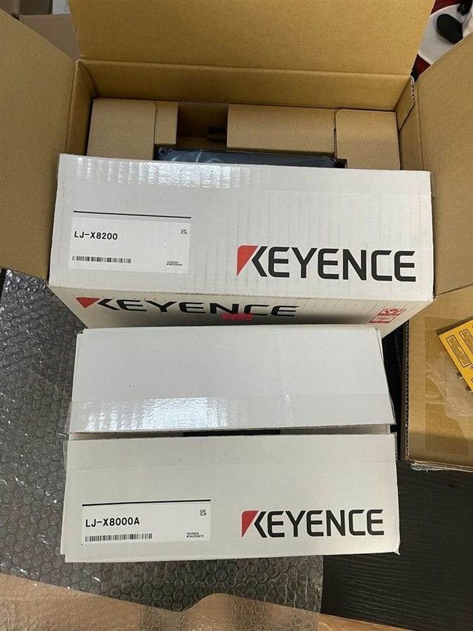Модуль KEYENCE LJ-X8200