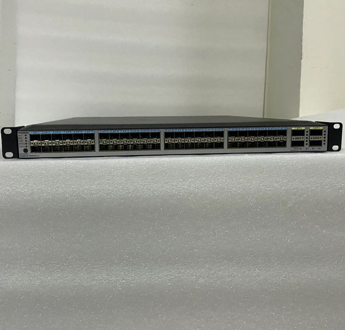 Коммутатор Huaw*i CE6810-48S4Q-LI