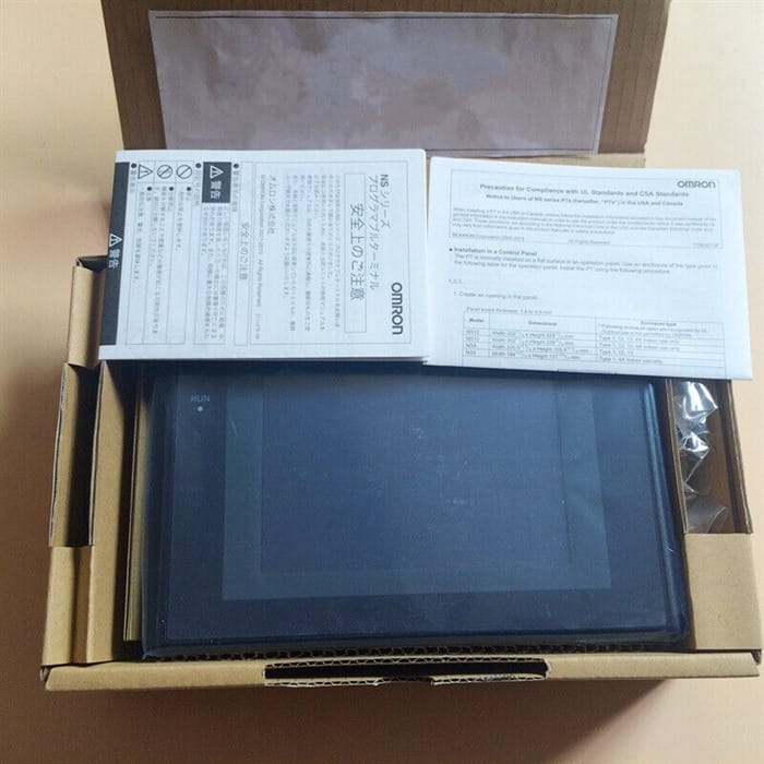 Модуль Omron NT21-ST121B-E