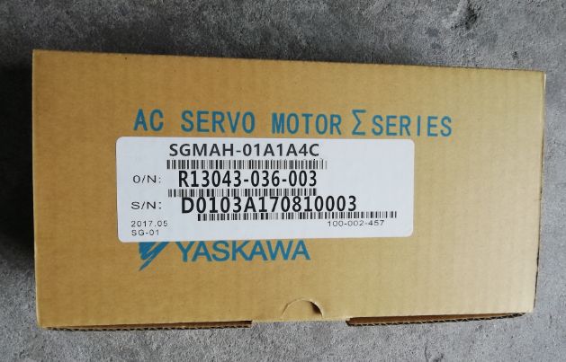 Модуль YASKAWA AC SERVO MOTOR SGMAH-01A1A4C ORIGINAL