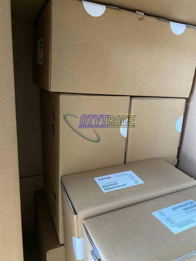 Модуль LENZE Inverter EVS9326-EIV004