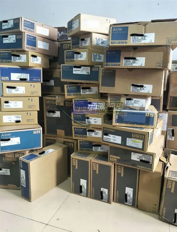 Модуль MITSUBISHI SERVO DRIVE MR-J4-15KB4-RJ