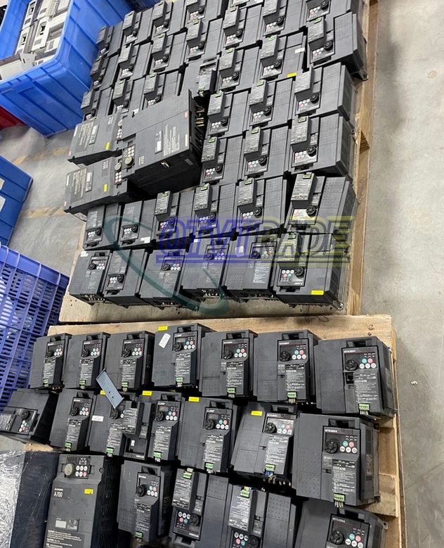 Модуль MITSUBISHI Inverter FRF740S220KCHT FR-F740-S220K-CHT