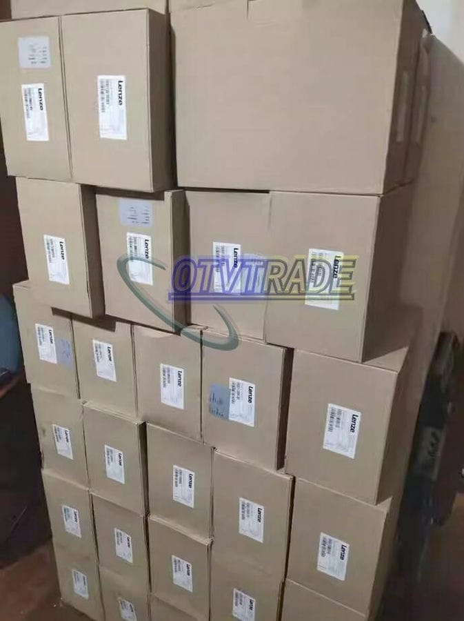 Модуль Lenze Controller E32GAC00000L5H5XXX-02S13300000