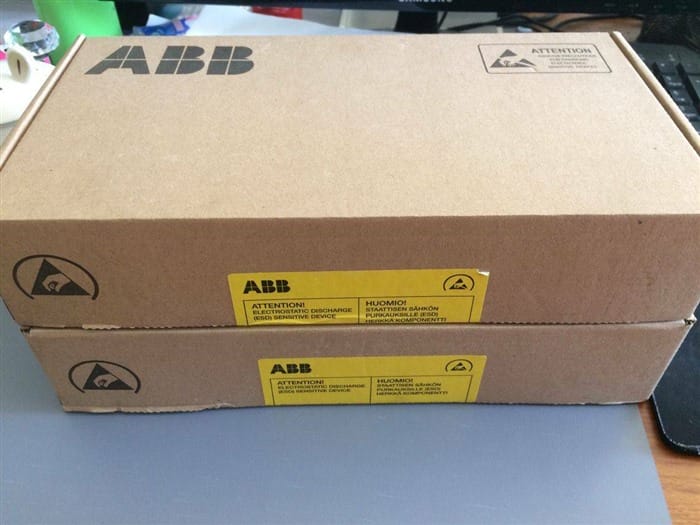 Модуль ABB FS300R12KE3/AGDR-66C IGBT+DRIVE