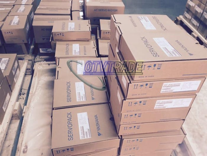 Модуль Yaskawa Servo Motor SGMSH-15DCA6H-OY