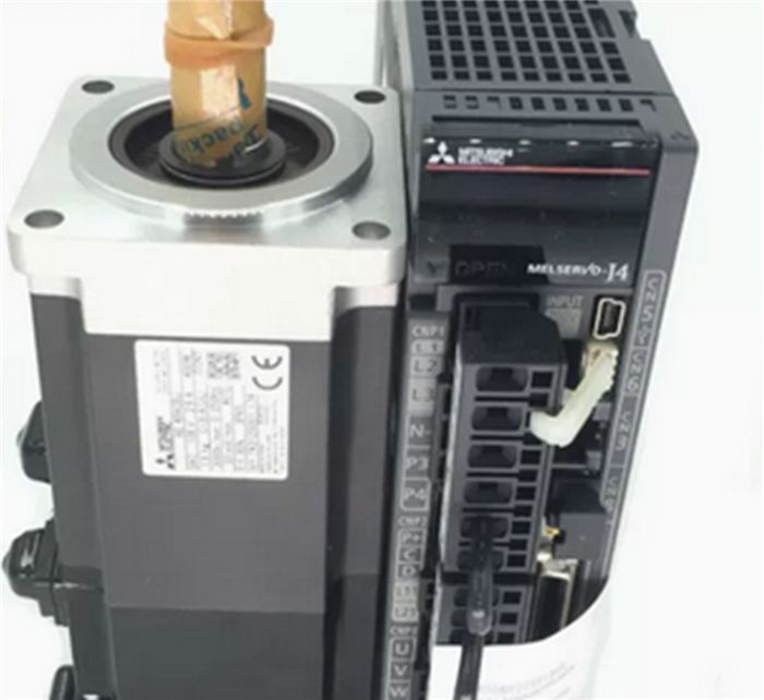 Модуль Mitsubishi HG-SR152BJ+MR-J4-200A