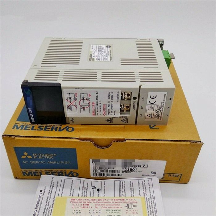Модуль MITSUBISHI AC SERVO DRIVER MR-J2S-10B-EB