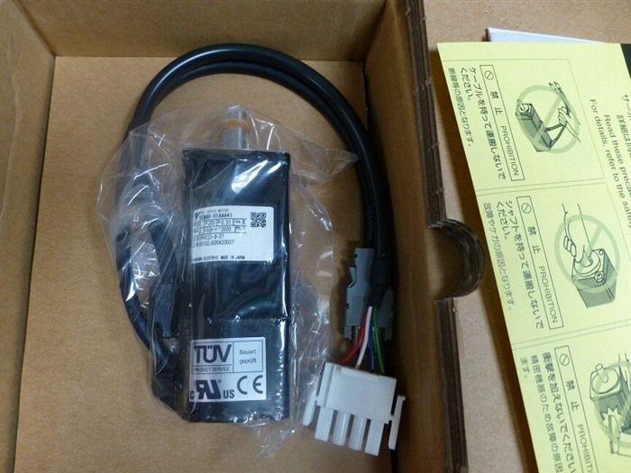 Модуль YASKAWA AC SERVO MOTOR SGMAH-A5BAA2C ORIGINAL